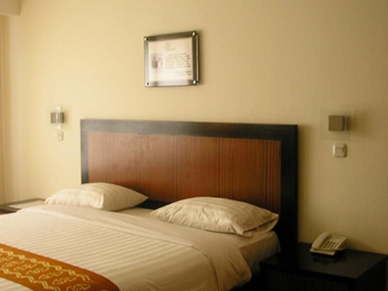 Hotel Ebony Batulicin Bagian luar foto